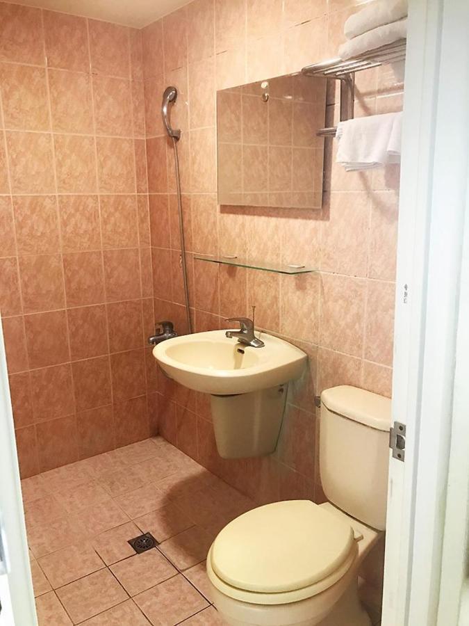 Holiday Business Hotel T'ai-tung Eksteriør billede